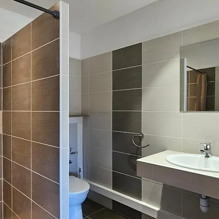 T2 Dolce & C3 Vue Et Piscine プロプリアノ