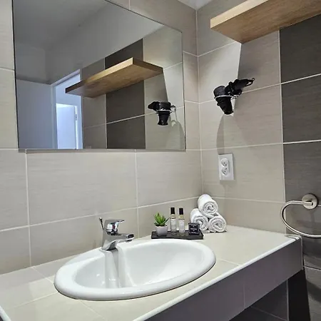 T2 Dolce & C3 Vue Et Piscine Propriano (Corsica)